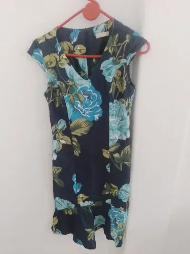 Vestido Floral Azul Escuro