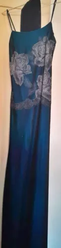 Lindo vestido azul longo de festa