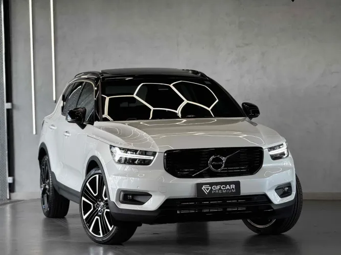 Volvo XC40 XC 40 T-5 Híbrido R-design 1.5 262cv FWD 2021