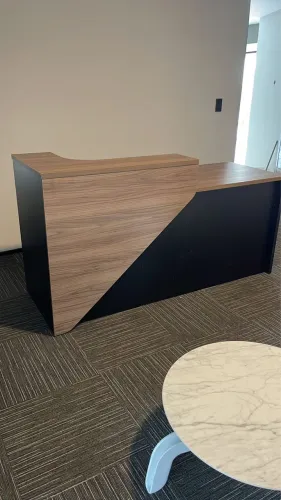 BALCÃO PARA ATENDIMENTO MADRI NGPT COM FRETE E MONTAGEM - LOJA IKONMIXOFFICE 