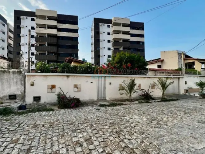 CÓD: 3021. Casa para Venda no bairro Nova Betânia, localizado na cidade de Mossoró / RN.