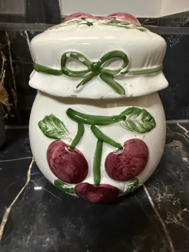 Pote de cerâmica antigo