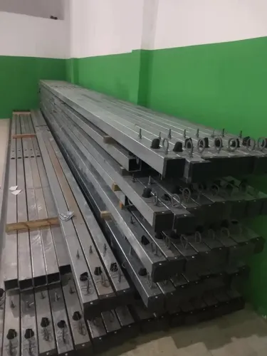 Instalação e Substituição de Poste Galvanizado 