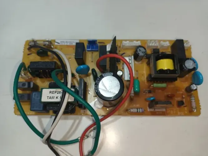 Placa para Evaporadora - Fujitsu (K06AL-0601HSE-P0)