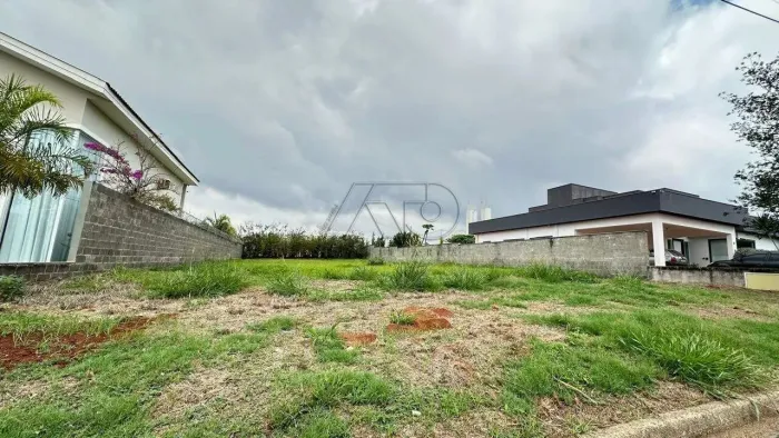 Terreno em Condomínio à venda, Recanto dos Universitários - RIO DAS PEDRAS/SP
