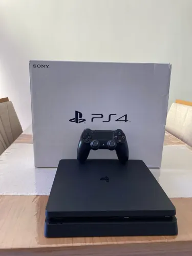 PlayStation 4 (PS4) - Completo