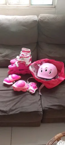 Patins com acessórios