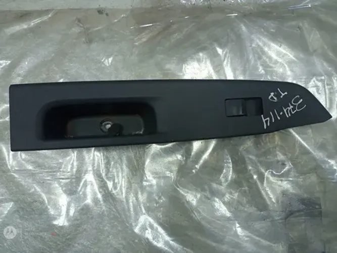Comando De Vidro Traseiro Direito S10 2.8 2016
