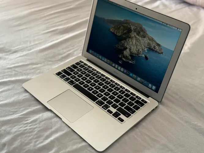 動作MacBook Air 13-inch,Mid 2012 4GB 128GB macbook air 13 2012