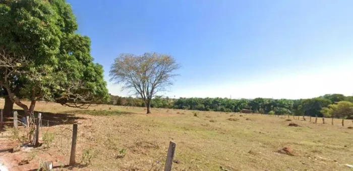 Área à venda c/ 18.308m² por R$ 550.000,00 no Setor Central em São Francisco de Goiás/GO