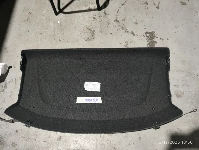 Tampão bagagito Chevrolet Tracker 2022 2023 2024 2025