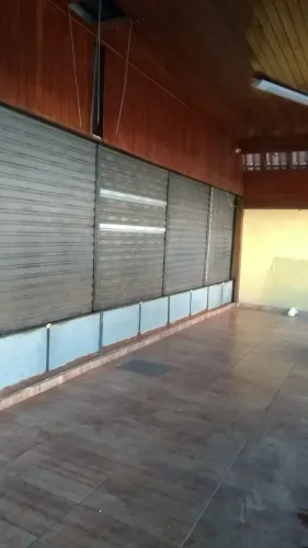 Loja aluguel  em Bangu - Rio de Janeiro - RJ