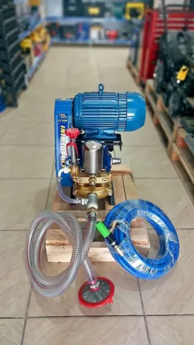 Lavadora profissional 5cv Trifásico LJ500 Para Lava jato Chiaperini (Loja)