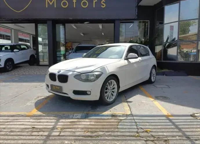 BMW 118IA / Urban/sport 1.6 TB 16V 170cv 5P 2014