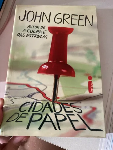 Vendo Livro Cidades de Papel