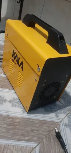 Máquina de solda kala mig, 127v, acompanha tocha e bobina de arame