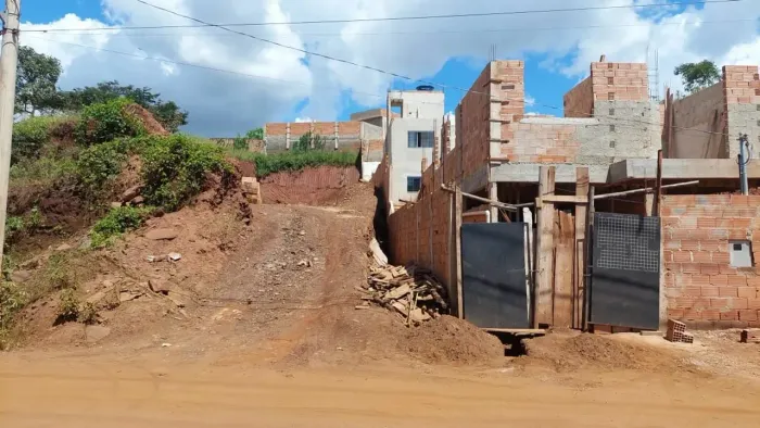 Lote em Rua dos Tropeiros - Villa Real - Sabará/MG