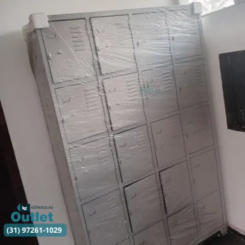 Armário Roupeiro para Empresas