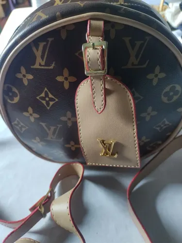 Bolsa redonda verão luizviton 