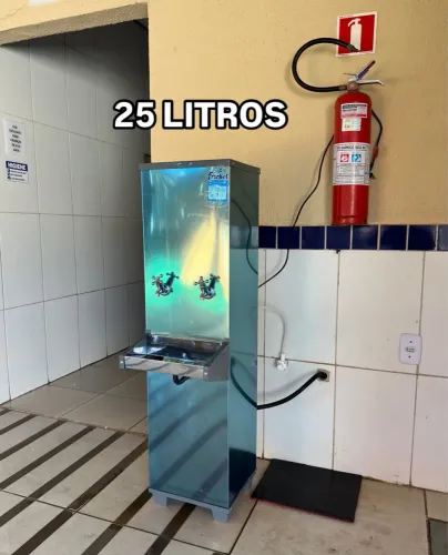 Bebedouro de água 25 litros