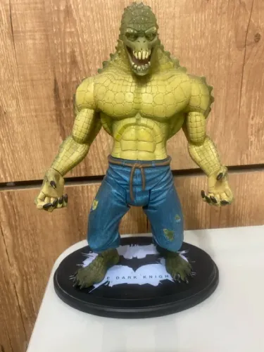 Boneco do Crocodilo Homem - Batman - The Dark Knight