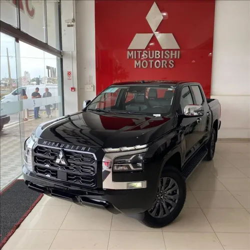 Mitsubishi TRITON HPE-S 2.4 CD 4X4 TB Diesel Aut. 2026