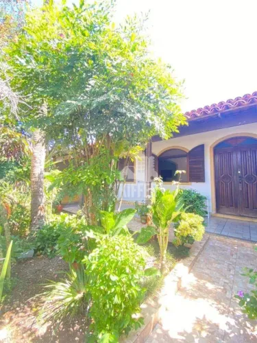 Casa com 3 dormitórios à venda, 200 m² por R$ 780.000,00 - Piratininga - Niterói/RJ