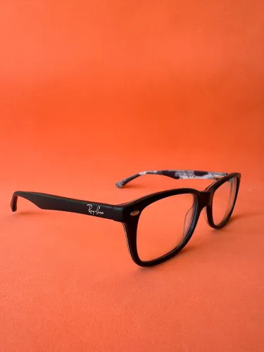 Armação rayban original seminovo