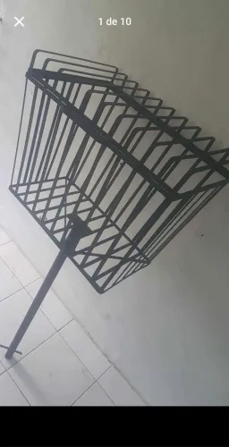Lixeira reforçada para calçada