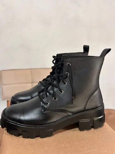 Bota coturno militar feminino tamanhos 36 e 37