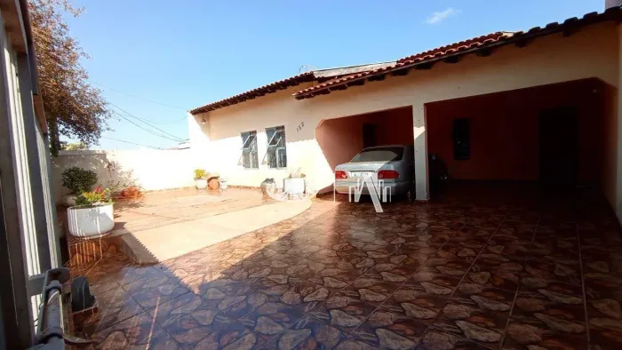 Casa à venda, 298 m² por R$ 750.000,00 - San Fernando - Londrina/PR