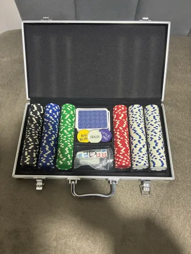 maleta poker