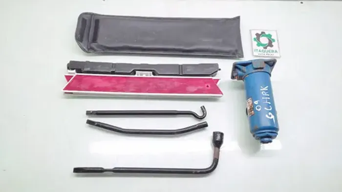 Kit Macaco Chave Roda Triangulo Jeep Grand Cherokee Ano 2009