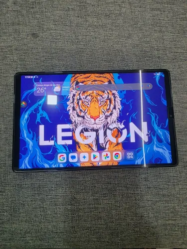 Lenovo Y700 Gen3 12/256 Snapdragon 8 Gen3