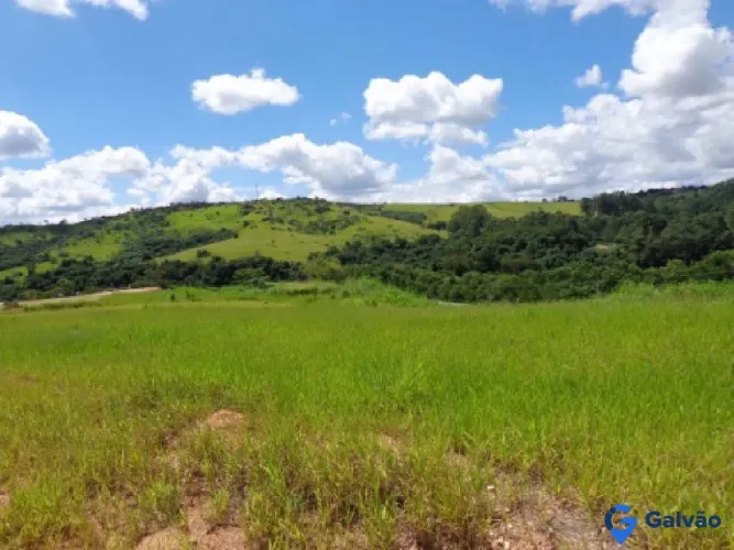 Terreno à venda no Residencial Green Park em Itupeva - SP