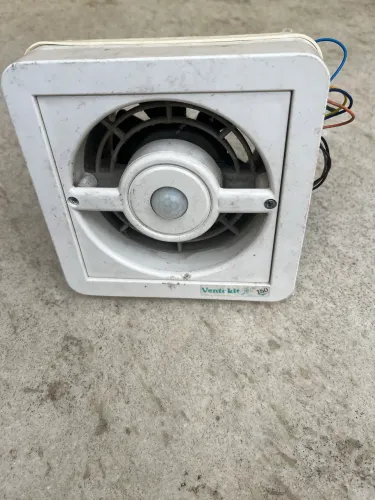 Mini - exaustor com sensor bivolt 