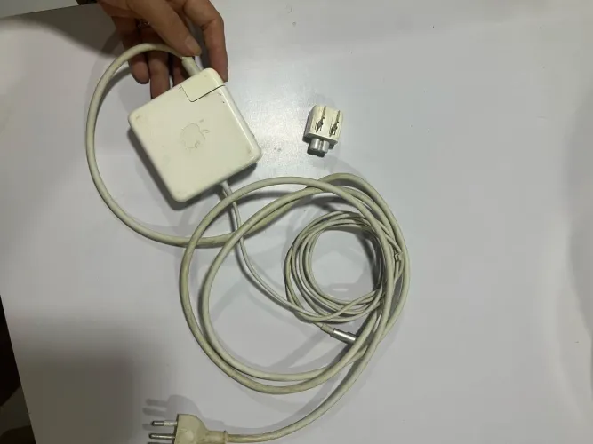 Carregador Original Apple MagSafe 1 - 85 W + Extensor