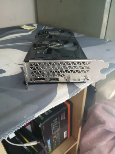 Placa de video rx560 xt 8gb