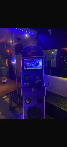 Máquina de karaokê 