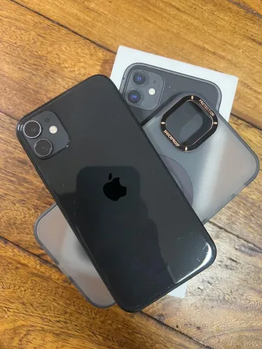 iPhone 11 64gb única dona 