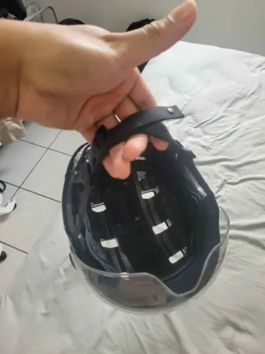 Capacete Ciclista Adulto Urbano com Viseira