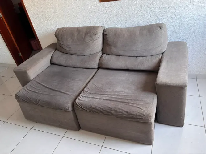 Sofá retrátil