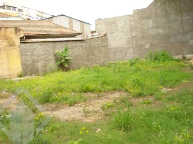 Terreno a venda no bairro Floresta