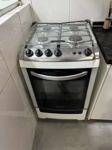Fogão e exaustor a venda