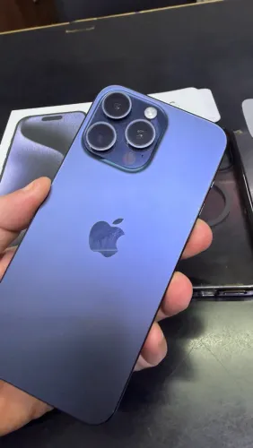 iPhone 15pro max 256gb azul 