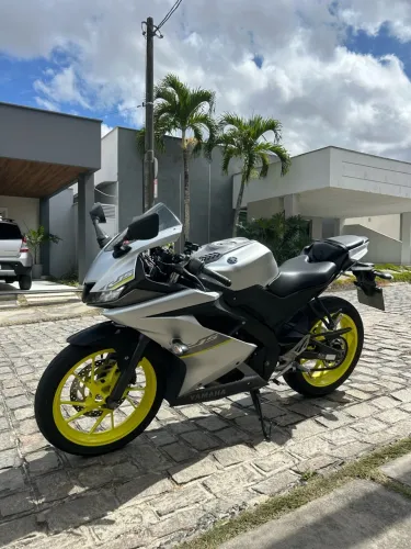 R15 