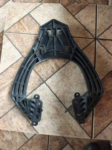 Suporte para baú FZ15 Yahamaha