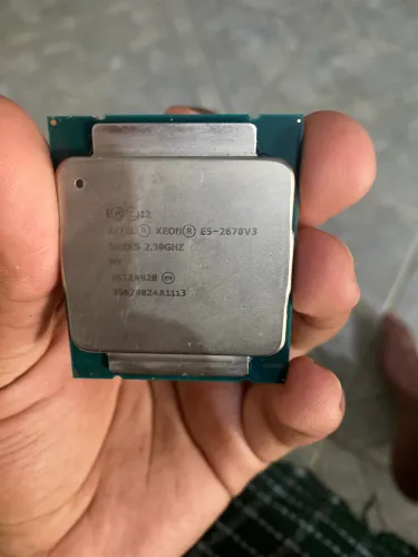 Intel xeon E5-2670V3