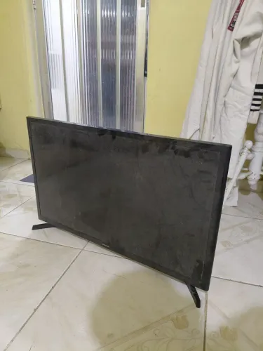 Televisão smart com defeito