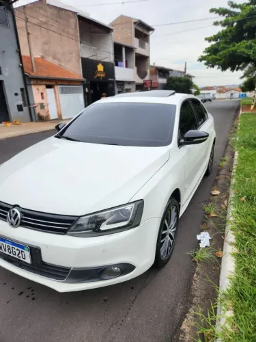 Volkswagen Jetta Highline 2.0 TSI 16V 4P Tiptronic 2013